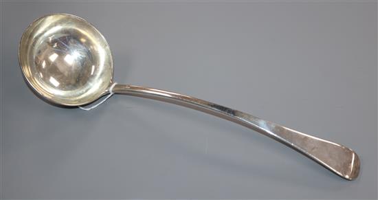 A George V silver Old English pattern soup ladle by Goldsmiths & Silversmiths Co Ltd, London, 1918, 33.6cm.